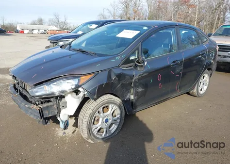 2016 Ford Fiesta Se z USA, uszkodzony, nr VIN 3FADP4BJ5GM164786